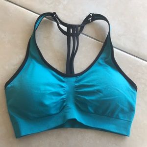 Razor back blue sports bra